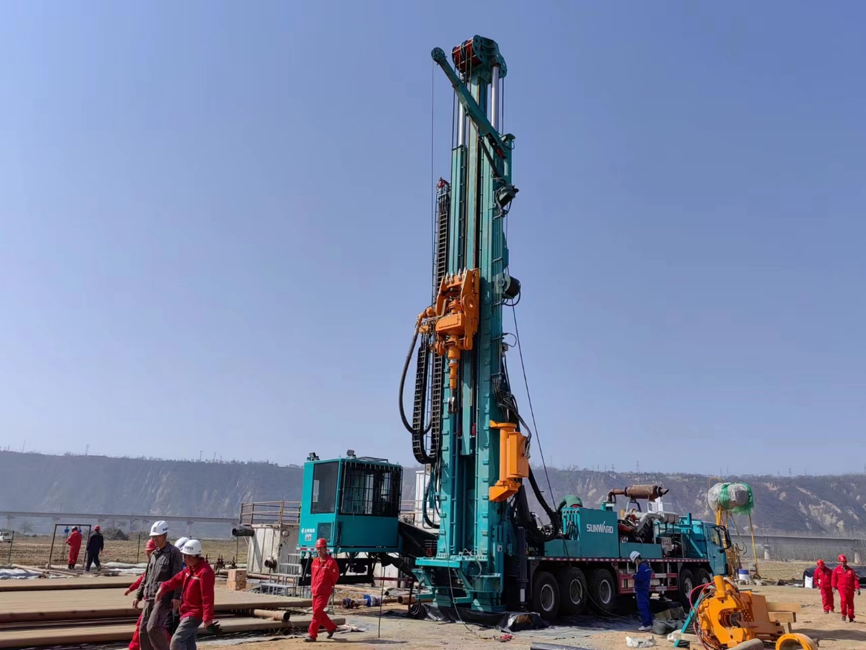 黄金甲体育智能“大直径深孔钻护一体同心跟管钻进技术创新与利用”项目获批湖南省重点领域研发计划项目