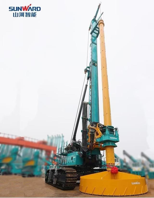 创新、智能、绿色！黄金甲体育智能再登工程机械TOP50荣耀榜