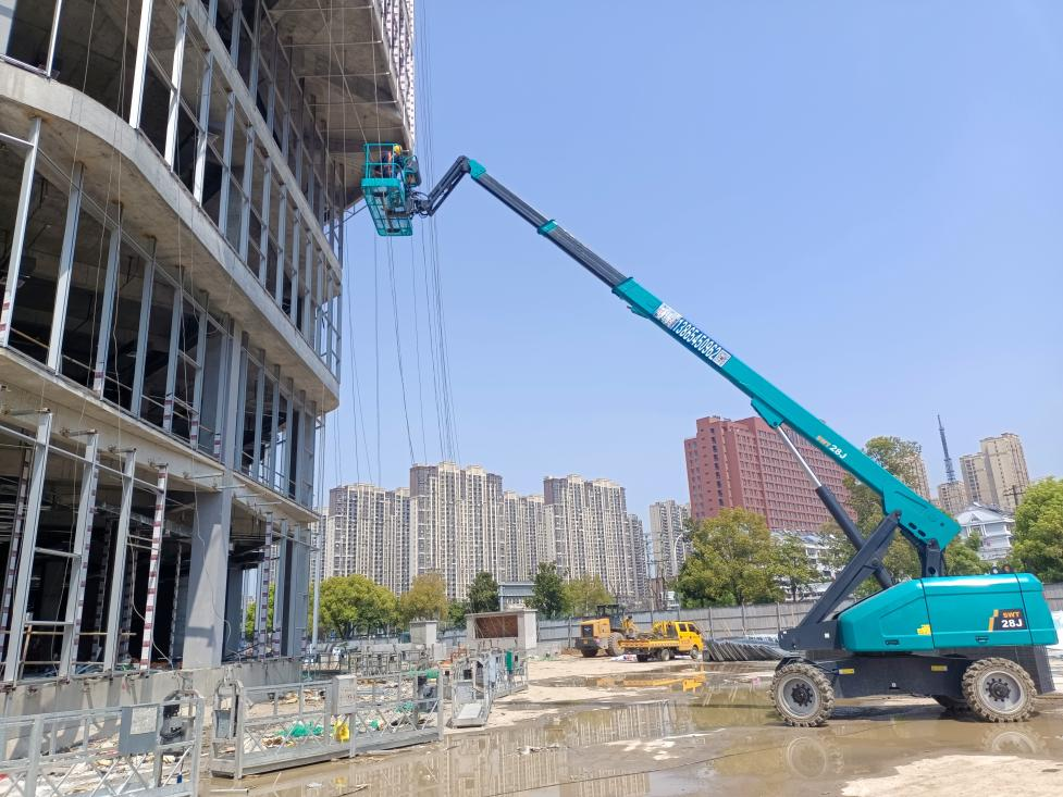 创新、智能、绿色！黄金甲体育智能再登工程机械TOP50荣耀榜