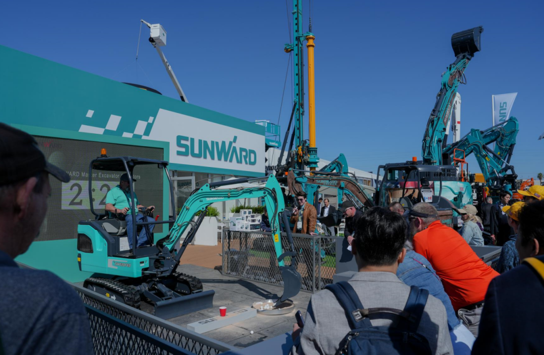 拉展直播 | 推动“中国制造”走向世界！黄金甲体育智能2023美国拉展圆满收官