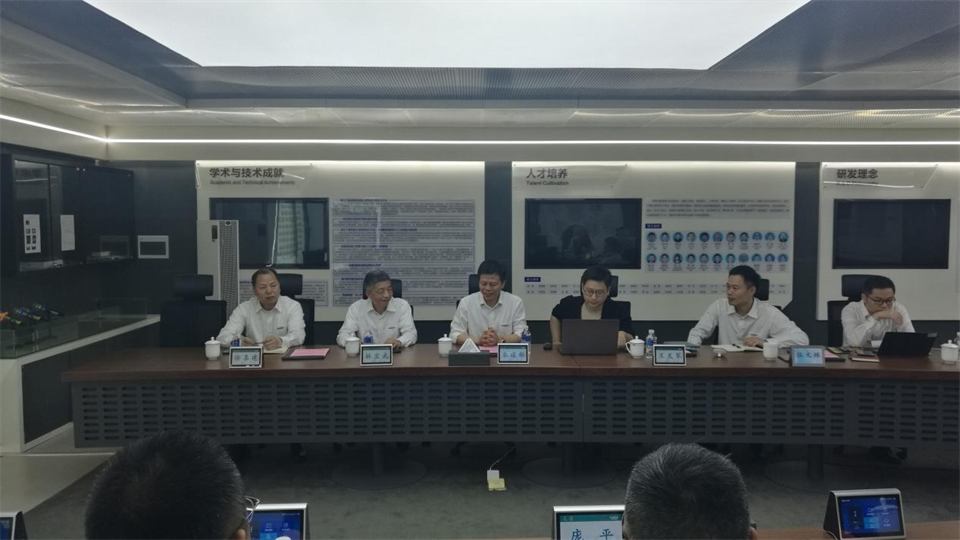 国家油气田井控应急救援川庆队庞平一行调研黄金甲体育智能