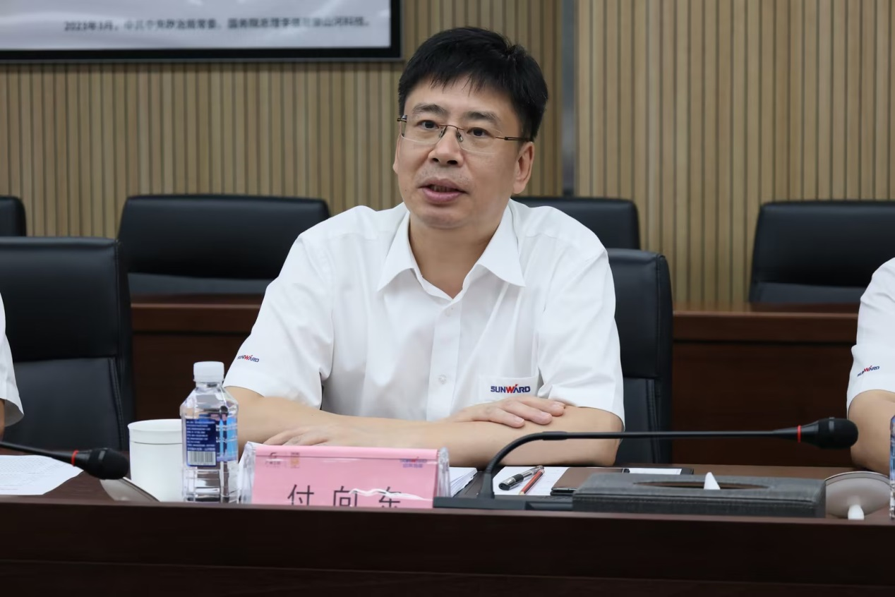 深化交流合作！广州港李明忠副总经理率队莅临黄金甲体育智能考察交流！