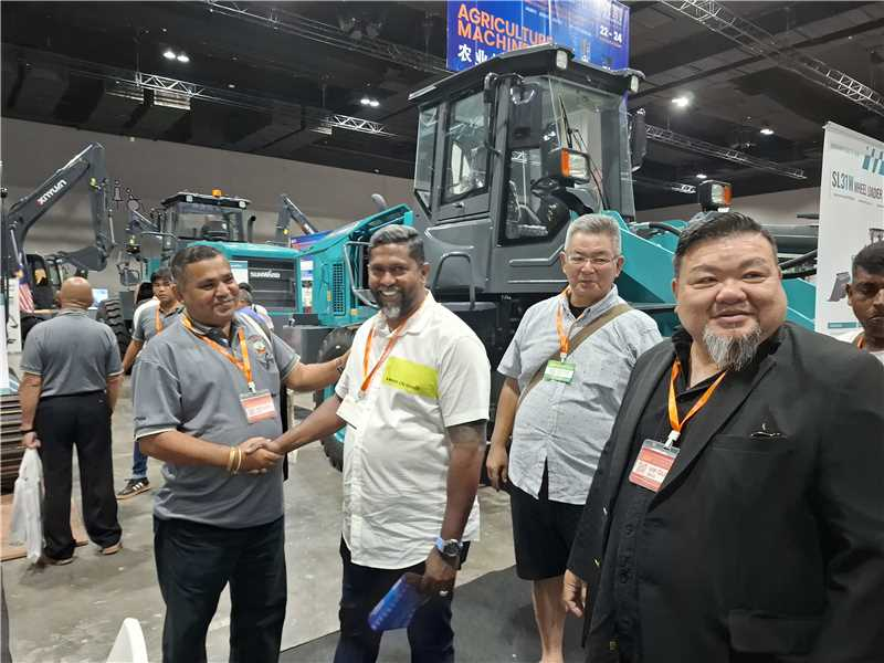 扬帆起航 | 黄金甲体育智能闪耀长沙工程机械展东南亚分展