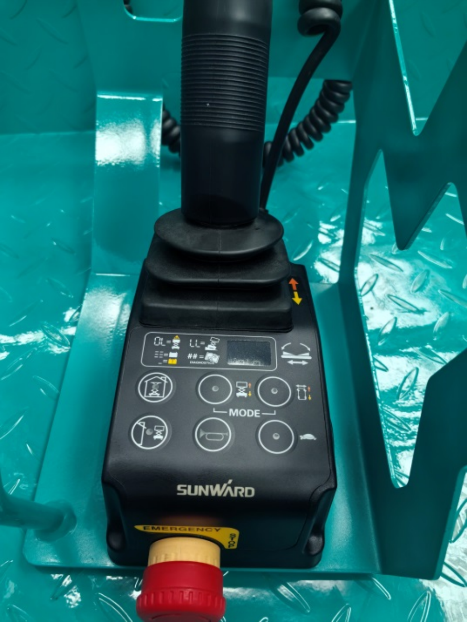 黄金甲体育智能电动液驱剪叉系列产品全面升级，为客户创造更大价值