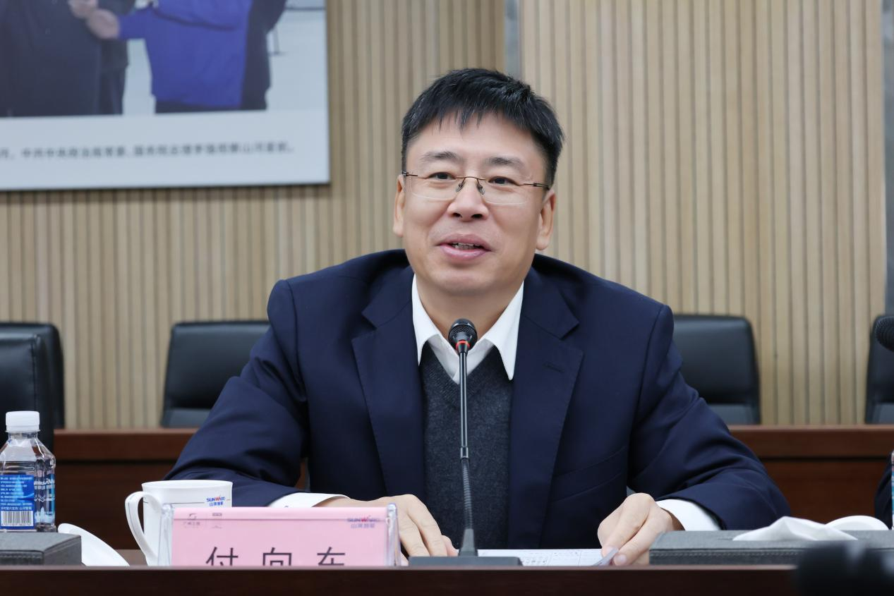 新矿投资集团党委书记、董事长王漠到访黄金甲体育智能