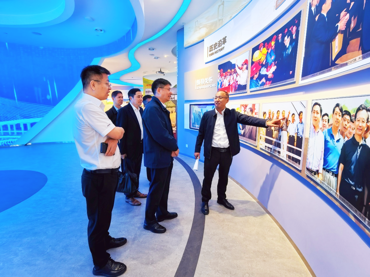 黄金甲体育智能与中国水电十四局座谈，共谋水利水电装备智能化绿色化发展